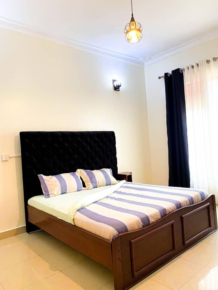 Comfort B&B คิกาลี ภายนอก รูปภาพ